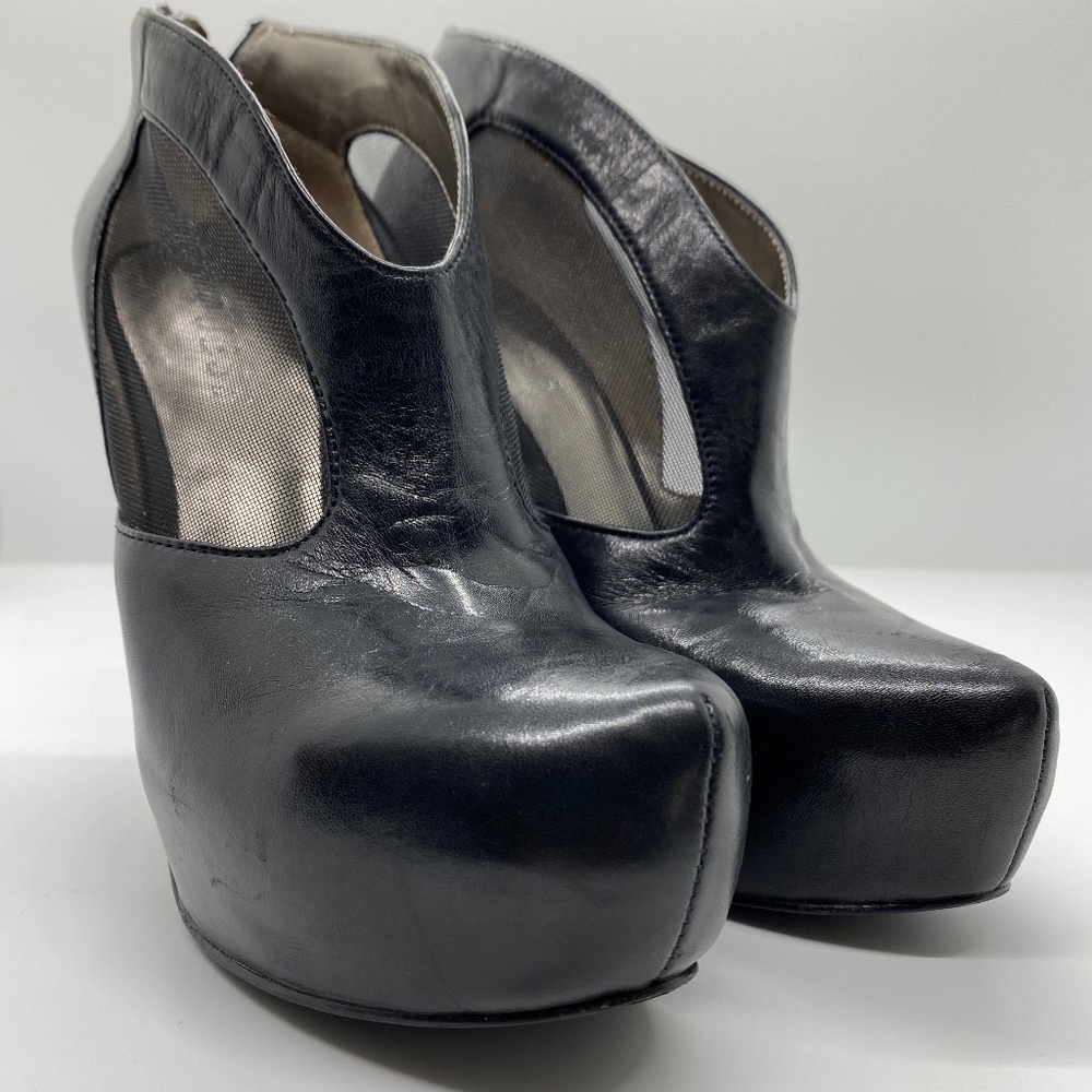 Black GUESS Leather Heeled Boot